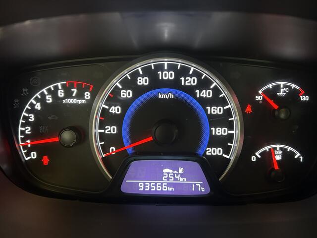 Hyundai I 10 1.0i Comfort Airco Cv Cruise Nap