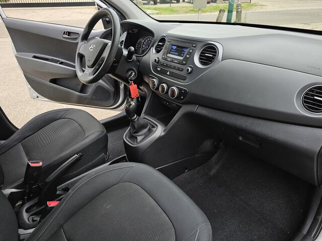 Hyundai I 10 1.0i i-Motion, NAP! Airco! Apk 11-2026! Zondag GESLOTEN!