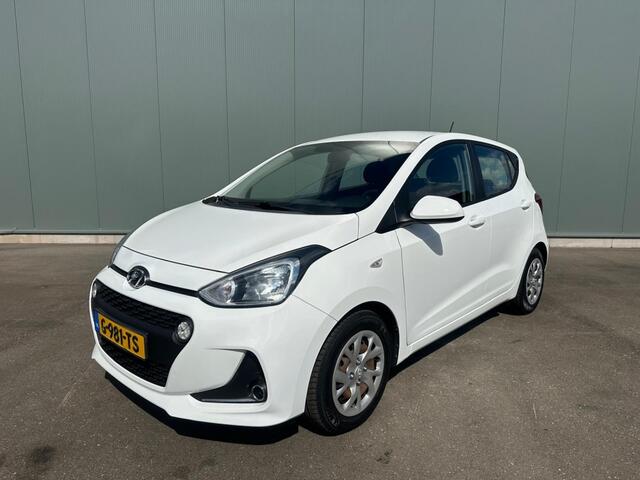 Hyundai I 10 1.0i Comfort NAVI | AIRCO | NAP !