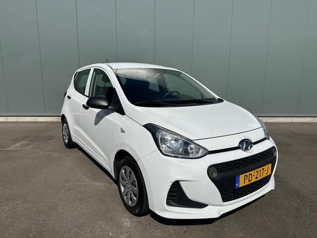 Hyundai I 10 1.0i i-Motion AIRCO | NAP !