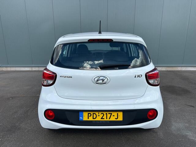 Hyundai I 10 1.0i i-Motion AIRCO | NAP !