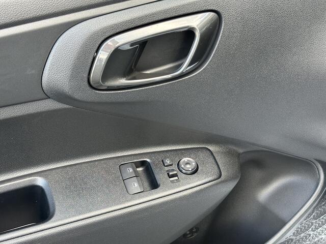 Hyundai I 10 1.0 Comfort 5-zits | Carplay | Camera | Nieuwstaat