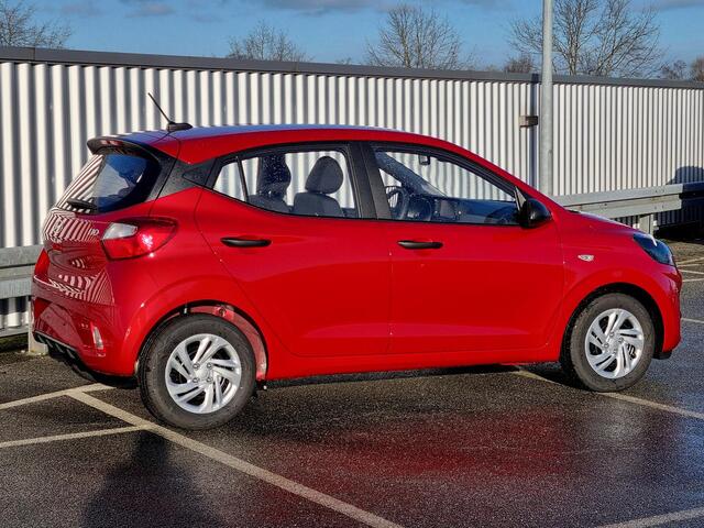 Hyundai I 10 1.0 Comfort / 800,- Voordeel Op Nieuwprijs / Rijklaarprijs / Direct Leverbaar