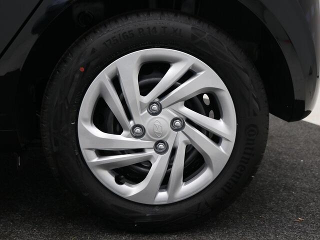 Hyundai I 10 1.0 Comfort / ¤ 800,- Voordeel Op Nieuwprijs / Rijklaarprijs / Direct Leverbaar / Navigatie / Cruise Control / Airco /