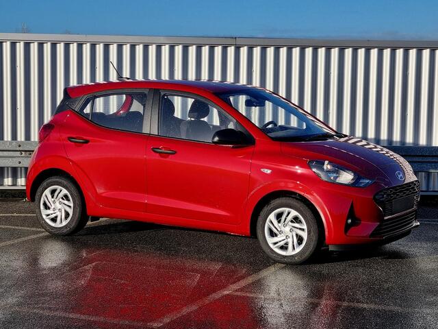 Hyundai I 10 1.0 Comfort / Prijs is rijklaar en incl. 800 euro korting / Navigatie / Airco / Cruise Control / Uit voorraad leverbaar /