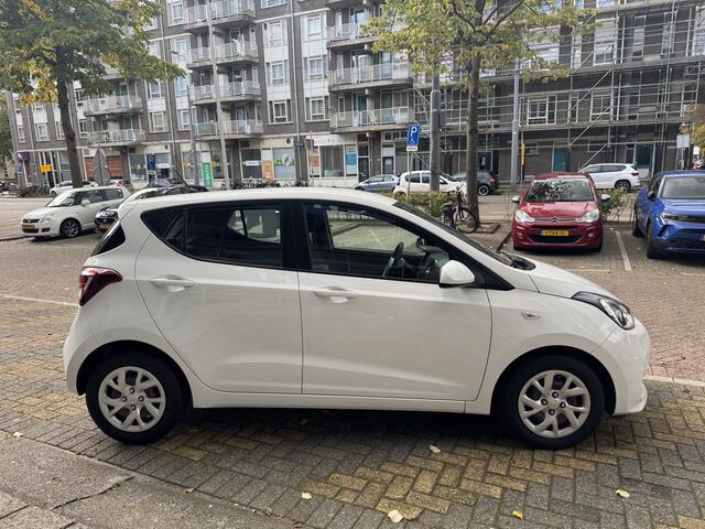 Hyundai I 10 1.0i Comfort 41936KM! NAP | 1e Eigenaar | Airco | Cruise Control | Bluetooth |