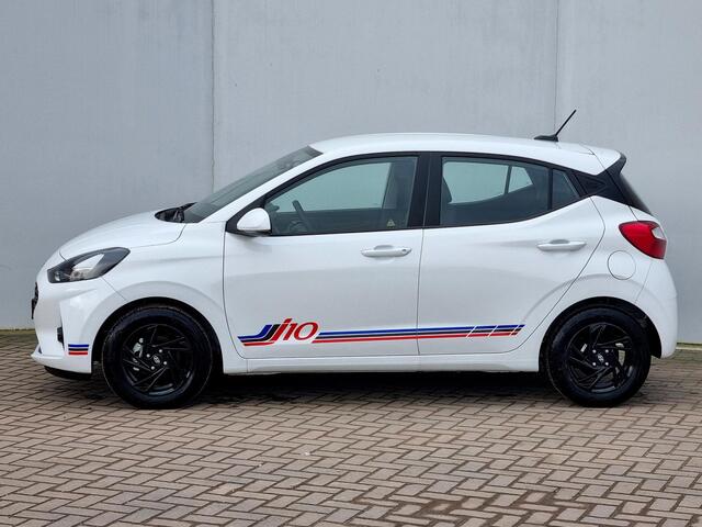 Hyundai I 10 1.0 Black Line Smart / ¤2450,- Voordeel Op Nieuwprijs / Rijklaarprijs / Direct Leverbaar /