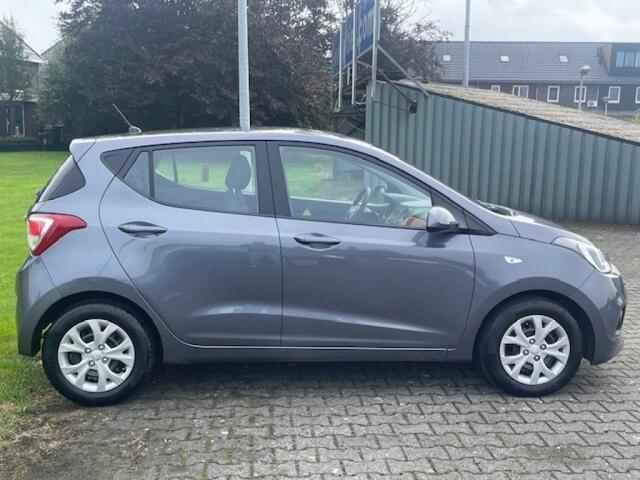 Hyundai I 10 1.0 I-Motion Automaat/ Airco/ 5-Deurs/ Weinig KM's/ NAP/ Boekjes