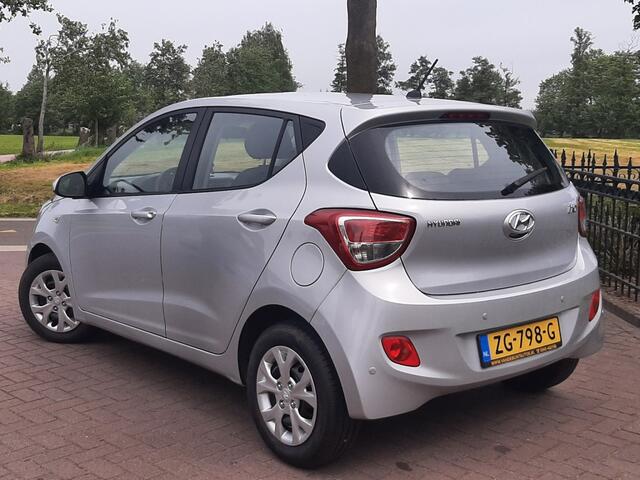 Hyundai I 10 1.0 Automaat Airco Parkeersensoren