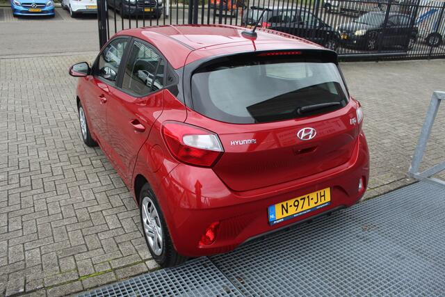 Hyundai I 10 1.0 Comfort Smart 5-zits AUTOMAAT Navigatie/Apple carplay/Airco/Cruise control
