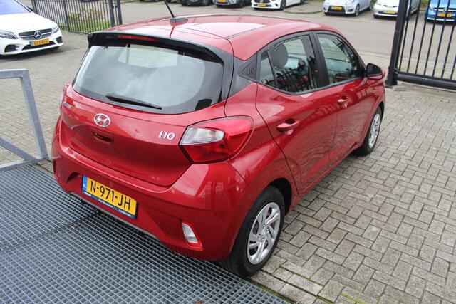 Hyundai I 10 1.0 Comfort Smart 5-zits AUTOMAAT Navigatie/Apple carplay/Airco/Cruise control