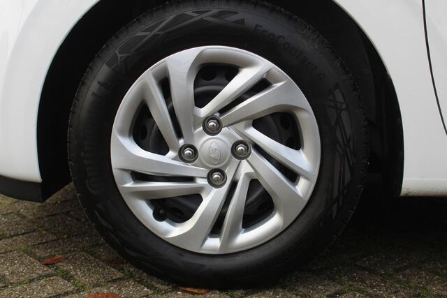 Hyundai I 10 1.0 Comfort Smart Parkeer camera l Navigatie l Cruise control l Apple carplay/ Android auto l Bluetooth
