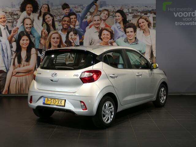 Hyundai I 10 1.0 Comfort 5-zits *Allseasons* - Grootlichtassistent, bluetooth, cruise