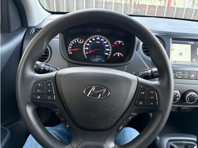 Hyundai I 10 1.0i Comfort 1 EIGENAAR * 20.000 KM *NAVI * AIRCO * DEALERONDERHOUDEN *