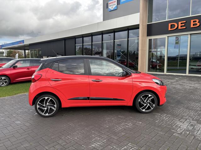 Hyundai I 10 1.2i 85pk automaat Navi I Carplay I Camera