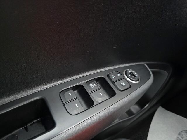 Hyundai I 10 1.0i Comfort |NAVI|CARPLAY|CRUISE CONTROL|