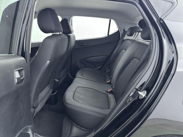 Hyundai I 10 1.0i Go! 2017 | Navigatie | Apple Carplay/Android Auto | Cruise control | Climate control |