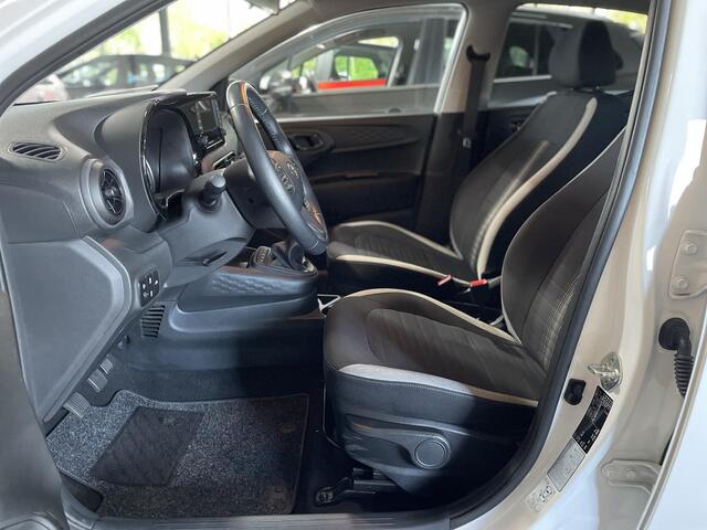 Hyundai I 10 1.0 i-EDITION FULL OPTION RIJKLAAR