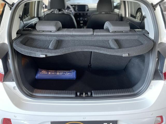 Hyundai I 10 1.0 i-EDITION FULL OPTION RIJKLAAR