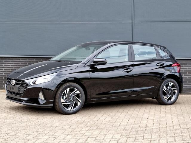 Hyundai I 20 1.0 T-GDI Comfort / ¤ 2.750,- Voordeel / ¤ 24.840,- Rijklaar / Direct Leverbaar / Navigatie middels Apple Carplay & Android Auto / Airco / Cruise Control / Achteruitrijcamera /