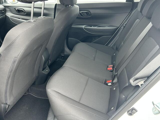 Hyundai I 20 1.0 T-GDI Comfort / Airco / Apple & Android Carplay Draadloos / Cruise Control / Camera / Grootlicht Assistent /