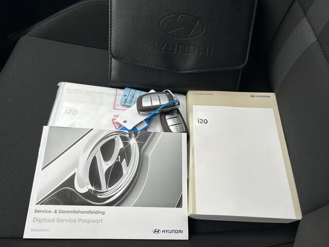 Hyundai I 20 1.0 T-GDI Premium / Bose Audio / Stuur + Stoelverwarming / Navigatie / Apple Carplay + Android Auto /