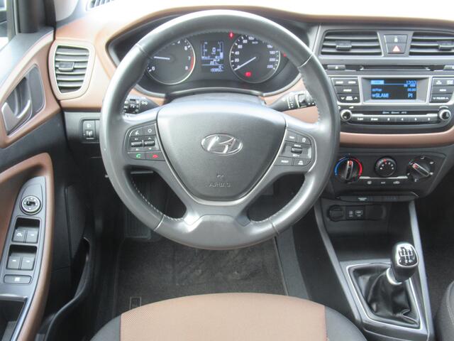 Hyundai I 20 1.0 T-GDI i-Motion 5-Drs, Airco / Cruise control / Bluetooth / Parkeersensoren achter
