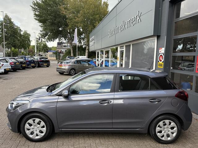Hyundai I 20 1.0 T-GDI Comfort / Airco/ Navigatie/ Cruise/ Apple carplay/ PDC/ Camera