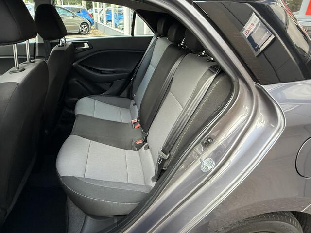 Hyundai I 20 1.0 T-GDI Comfort / Airco/ Navigatie/ Cruise/ Apple carplay/ PDC/ Camera
