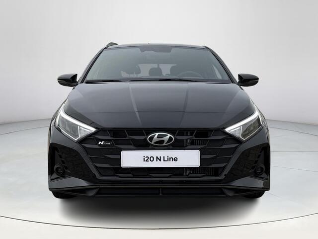Hyundai I 20 1.0 T-GDI N Line Sky | Sportuitlaat | BOSE Premium audio | Adaptive cruise control | Lane keeping assistent | Stoel/stuurverwarming | Achteruitrijcamera | Parkeerhulp voor+achter | Schuif-kantel dak |