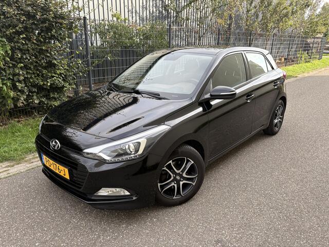 Hyundai I 20 1.0 T-GDI Comfort / 5-DEURS / NAVI / CRUISE / AIRCO ECC