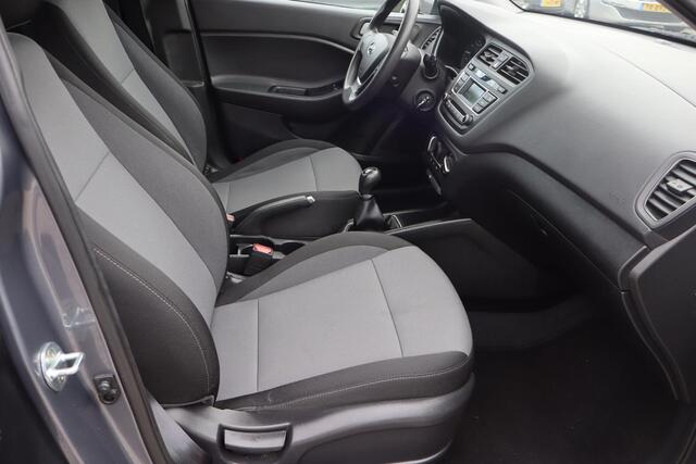 Hyundai I 20 1.2 HP i-Motion Airco, Radio cd speler, Elektrische ramen
