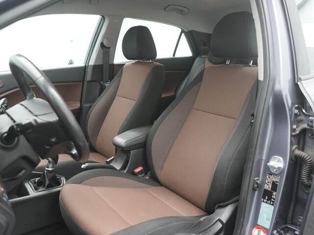 Hyundai I 20 1.0 T-GDI Comfort - RIJKLAARPRIJS - Achteruitrijcamera - DAB - Cruise Control - Trekhaak