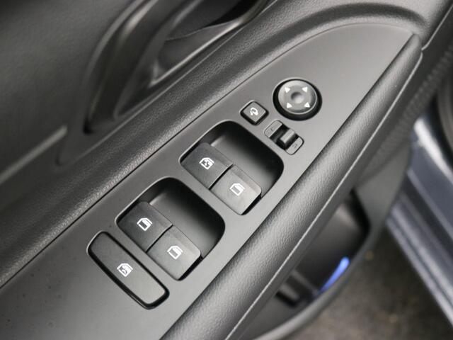 Hyundai I 20 1.0 T-GDI Comfort / ¤ 1.000,- Voordeel Op Nieuwprijs / Rijklaarprijs / Direct Leverbaar / Navigatie / Cruise control / Apple Carplay + Android Auto / Airco / LMV / Achteruitrijcamera /