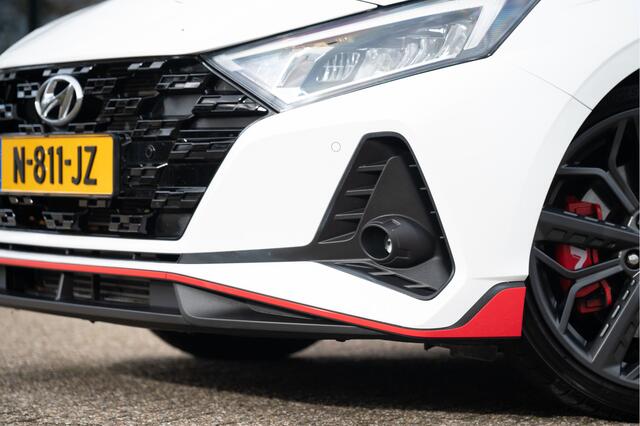 Hyundai I 20 1.6 N 204pk | Milltek Uitlaat | Zwart dak | Navi | Camera | Keyless