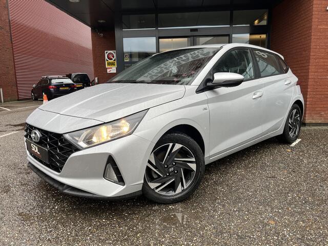 Hyundai I 20 1.0 T-GDI Comfort Smart // DIGITAL COCKPIT // CRUISE // CAMERA+SENSOREN // NAVI+CARPLAY //