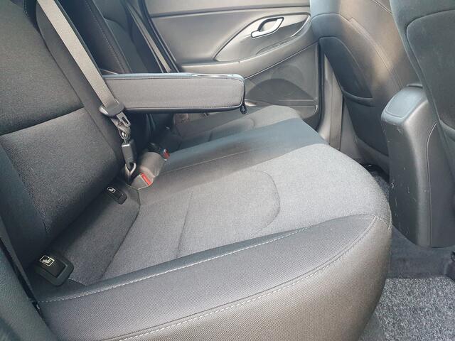 Hyundai I 30 1.0 T-GDi MHEV Comfort Smart NAVI/LED/CRUISE/CLIMA/LMV