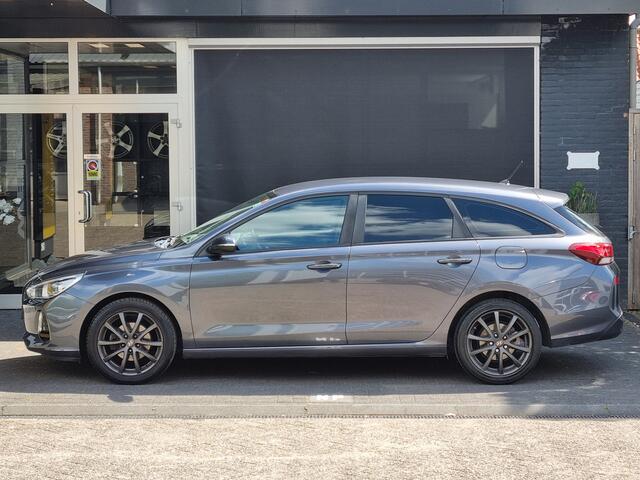 Hyundai I 30 1.4 i-Drive NAVI / AIRCO / CRUISE / BLUETOOTH