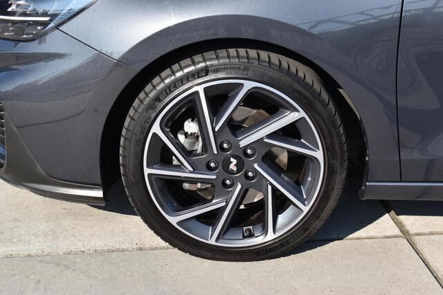 Hyundai I 30 Wagon 1.5 T-GDi MHEV N Line | TREKHAAK | CAMERA | MEMORY | STOELVERWARMING | NAVI | CRUISE CONTROL | CLIMATE CONTROL | PDC | LMV