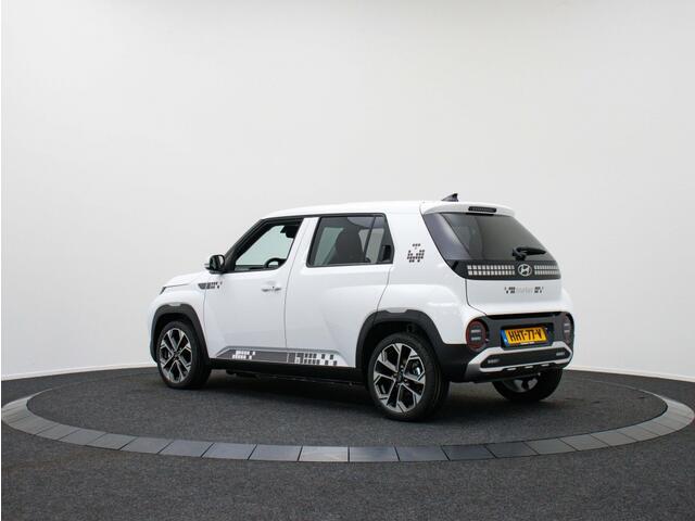 Hyundai INSTER Pulse 49 kWh + Winterpack | DEMO | Private lease