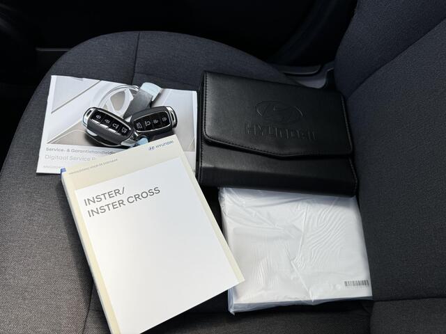 Hyundai INSTER Evolve 49 kWh / ¤1500,- Voordeel Op Nieuwprijs / Rijklaarprijs / Direct Leverbaar / Winter Pack / Technology Pack