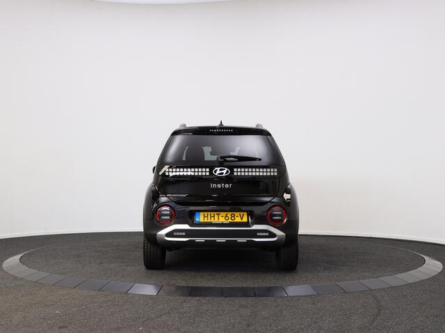 Hyundai INSTER Evolve 49 kWh | Achteruitrijcamera | Parkeersensoren |