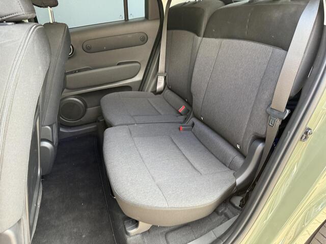 Hyundai INSTER Pulse 49 kWh / 370 KM WLTP / 3 Fase / Navigatie / keyless / Achteruitrij Camera / 15'' Lm velgen /