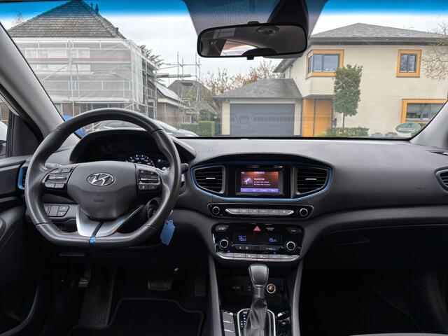 Hyundai IONIQ 1.6 GDI i-Motion AUTOMAAT AIRCO CRUISE CAMERA PDC