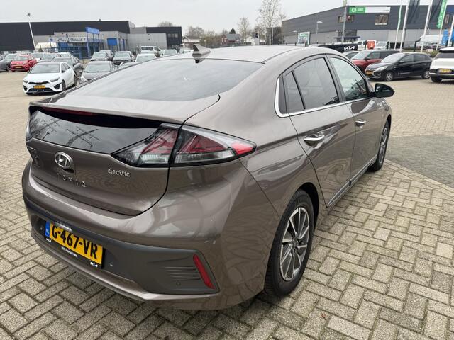 Hyundai IONIQ Premium EV 38 kWh 136PK - MEEST COMPLETE UITVOERING + TREKHAAK