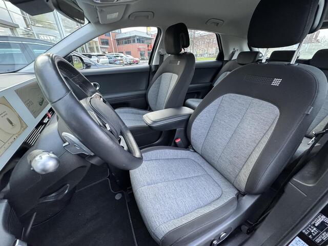 Hyundai IONIQ 5 Connect+ 73kWh | Elektrische Stoelen | Dodehoeksensor | Elektrische Achterklep | Sensoren Voor/Achter | Enz...