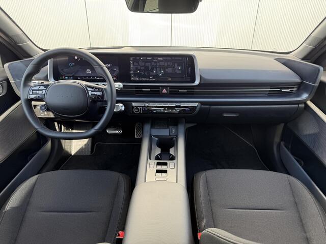 Hyundai IONIQ 6 Connect 77.4 kWh / 614 KM WLTP / Stoelverwarming Voor & Achter / Climate Control / Adaptive Cruise Control / Elek. Achterklep / Elek. Bestuurdersstoel / Beschikbaar per 01-06 /