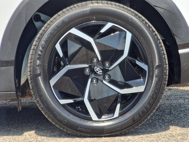 Hyundai IONIQ 5 Style 77.4 kWh |¤13.900 KORTING|CAMERA|SENSOREN|NAVIGATIE|APPLE CARPLAY & ANDROID AUTO|