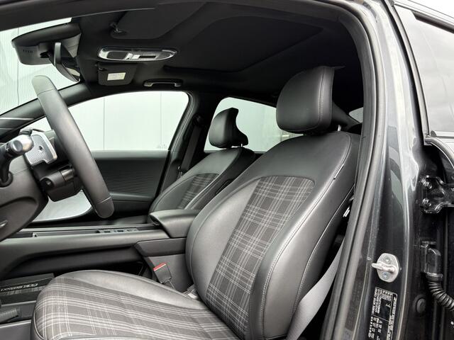 Hyundai IONIQ 6 First Edition AWD 77.4 kWh Schuifkanteldak / Lederen bekleding / Airco / Stoel verwarming - verkoeling / Stuurverwarming /