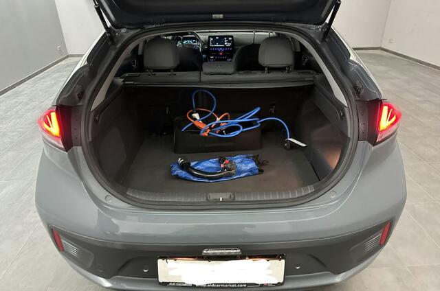 Hyundai IONIQ 1.6 GDi PHEV Comfort | Trekhaak | Carplay | Adaptive